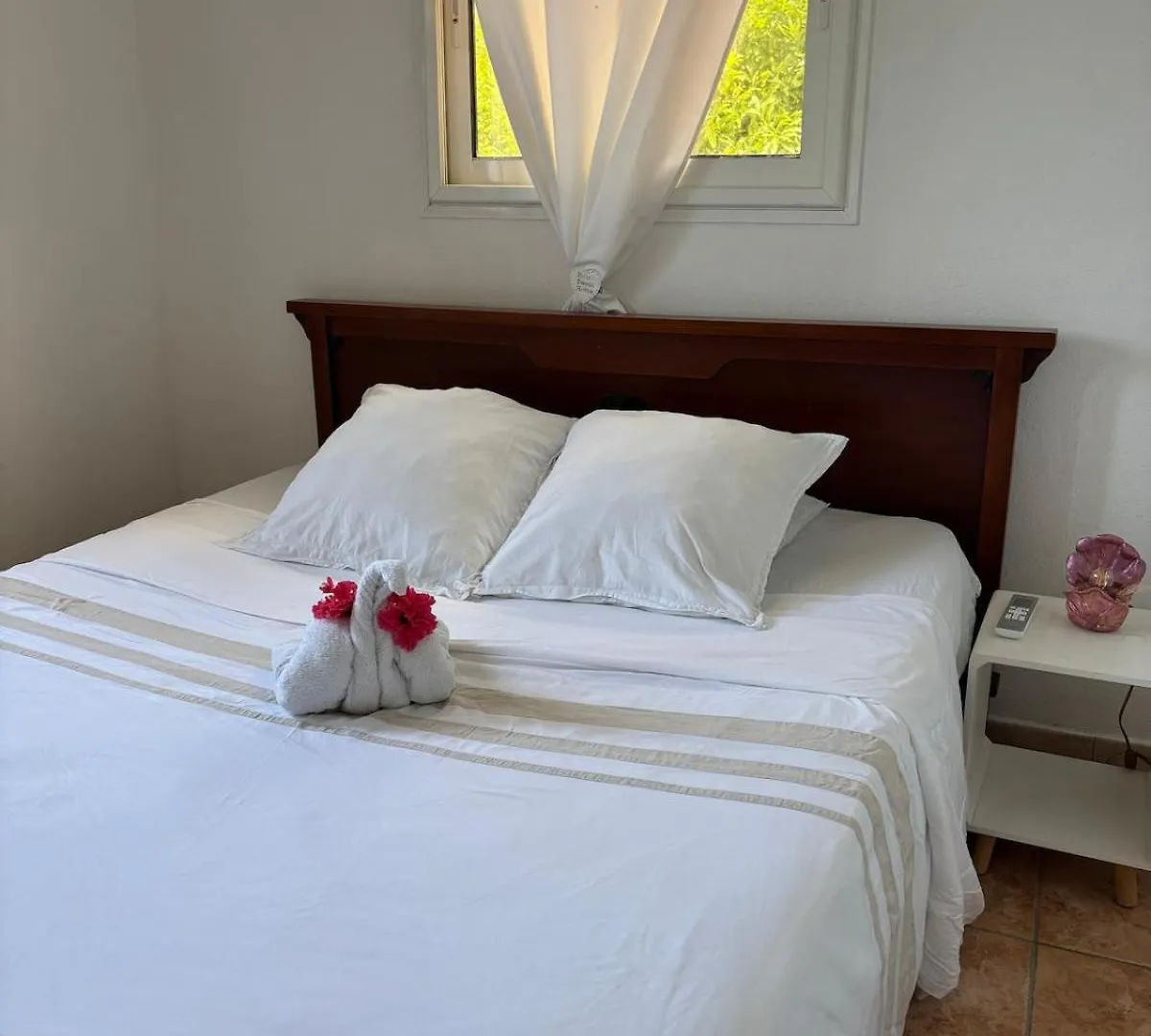 Сasa de vacaciones Le Nid Tropical - Vue Mer Au Coeur De La Guadeloupe Petit-Bourg